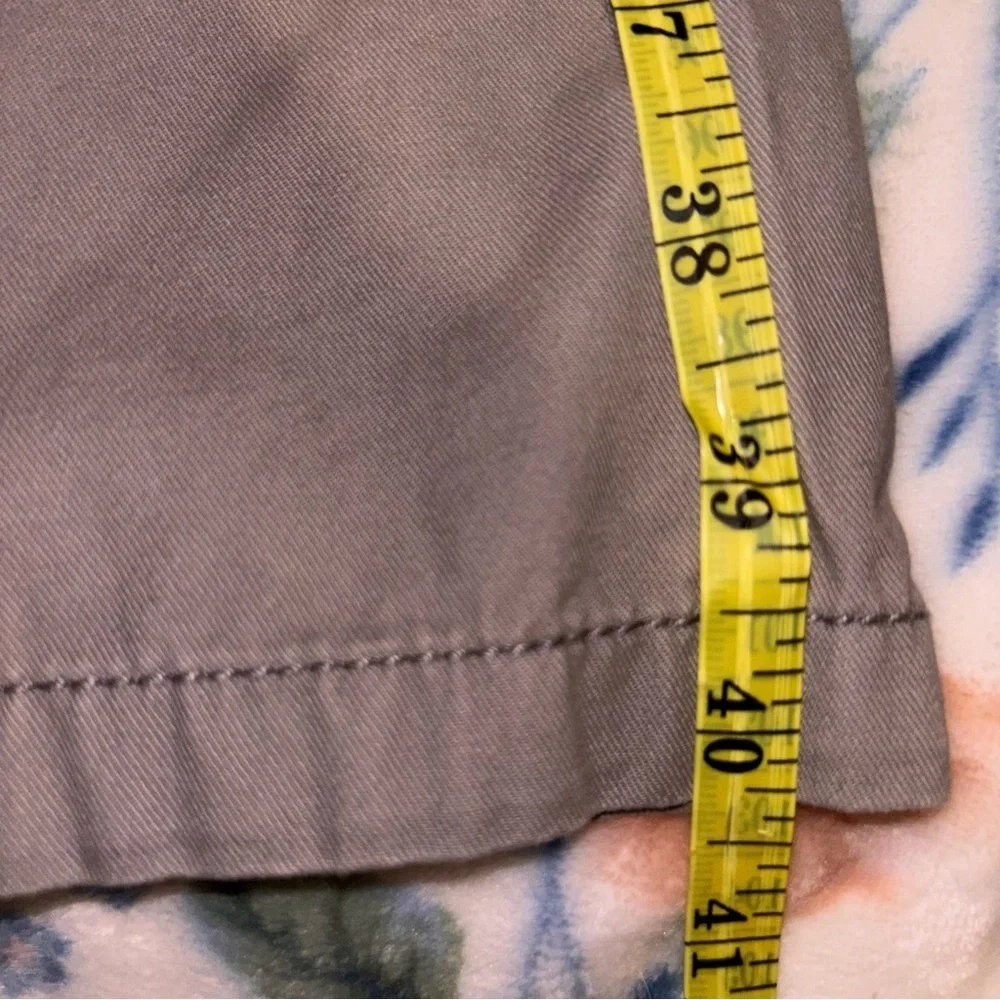 Tommy Hilfiger Custom Fit Gray Chino Pants Mens 32x32 Cotton Flat Front